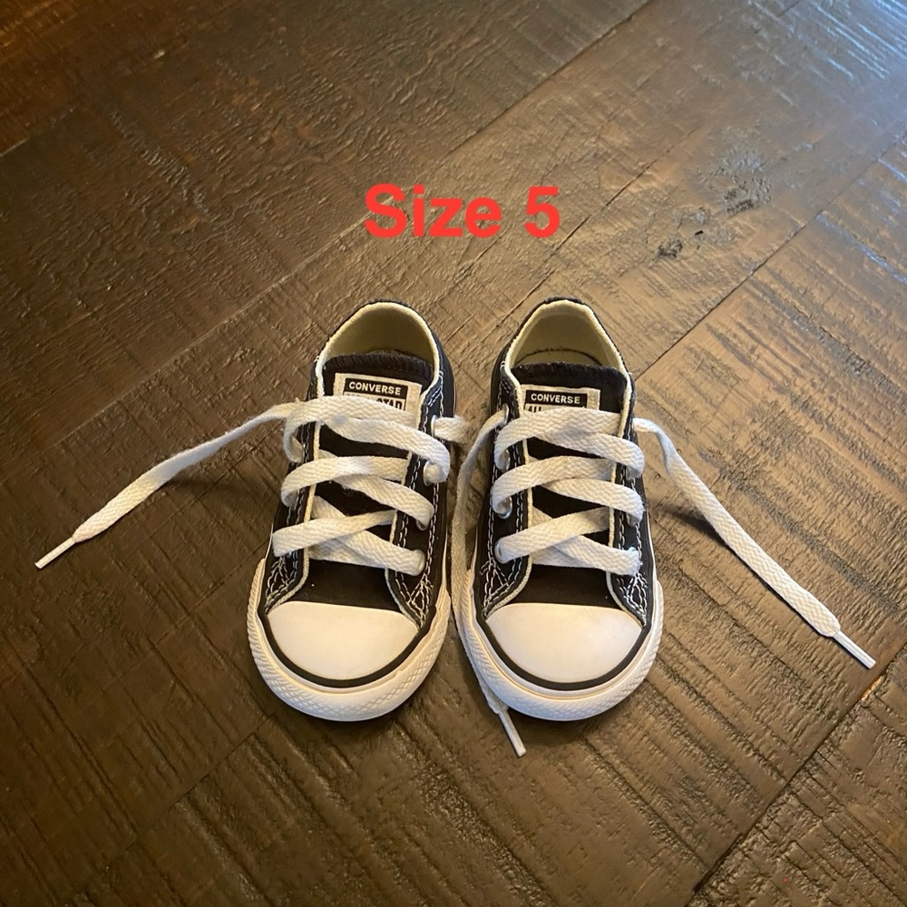 Toddler Converse Size 5
